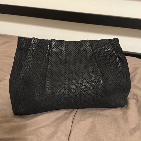 Kate Spade snake print Clutch - Picture 4 of 8